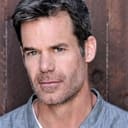 Tuc Watkins als Sterling Scott