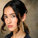 Linder Sutton als Linder