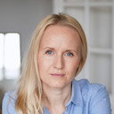Salla Lintonen als Madame Dufour