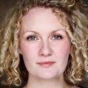Kirsty Stuart als Young Eleanor