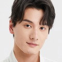 张欣策 als Lyu Xun