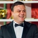 Leonid Doni als Robi
