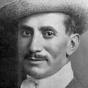 Arthur Clayton als Explorer