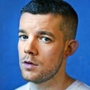 Russell Tovey als Young Man with Earring