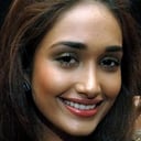 Jiah Khan als Devika K. Samtani