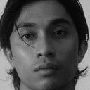 Gilang Devialdy als Eko