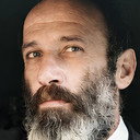 Mubariz Səmədov als Father