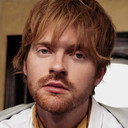 FINNEAS als Self