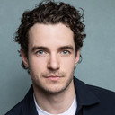 Alexander Hackett als Hunter