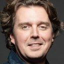 Alex Vizorek als 