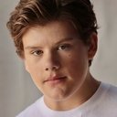 Maxwell Simkins als Tommy