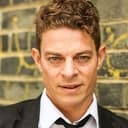 Vincent Latorre als Jean D'Estouteville