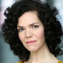 Karin Moog als Baroness (voice)