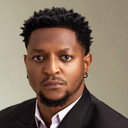 Bryan Nonso Okoye als Greg