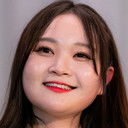 小山内怜央 als Office Worker's Daughter (voice)