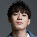 Yoo Dong-hoon als Bong Sung-Woo