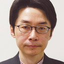Akira Asada als Self - Critic