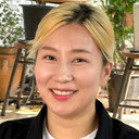 엄은향 als Self - Contestant