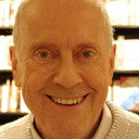Gyles Brandreth als Self - Author