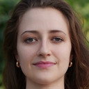 Oriana Mejer als Narrator