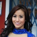 Paulina Silitonga als Bella