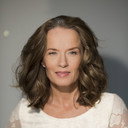 Malin Berghagen als Self - Host