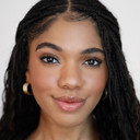 Teala Dunn als Bumblebee / Artemiz (voice)