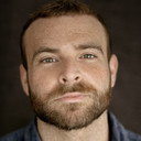 Kevin Brewer als Chef Luke