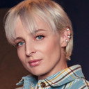 Émilie Satt als Self
