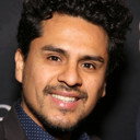 Reza Salazar als Tito (Gerdes Stage Manager)