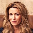 Eve Myles als Domestic Assistant