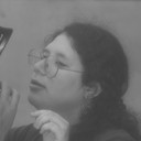 Marie Amorim als Vulto Memória
