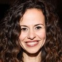 Mandy Gonzalez als Sadie's Singer