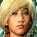 Yang Yu-Chiu als 'Tiny-Cock'