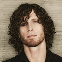 Jonny Hawkins als Self
