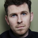 Joseph Arkley als Captain Thompson