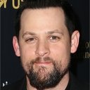 Joel Madden als Interrogator #2 (voice)