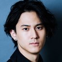 Shunsuke Takeuchi als Alexander Yamato (voice)