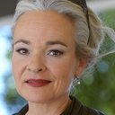 Yvonne Hornack als Eleven