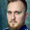 Adam Gower als Barnie
