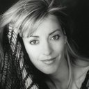 Mireille Fournier als Sister Rose