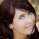 Blaize Naasz als Mrs. Lymon