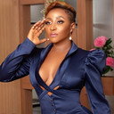 Ini Edo als Gloria