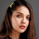 Mansi Srivastava als Bhavya Singh Oberoi