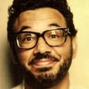 Al Madrigal als Tim