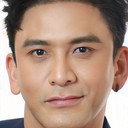 ณัฐวุฒิ สกิดใจ als Chadthong
