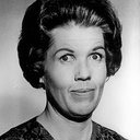 Kathleen Freeman als Mrs. Danvers