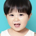 Park Yu-ho als Sun Woo-Joo