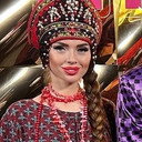 Aleksandra Seleznyova als Self/Expert