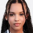 Samara Siqueira als Self